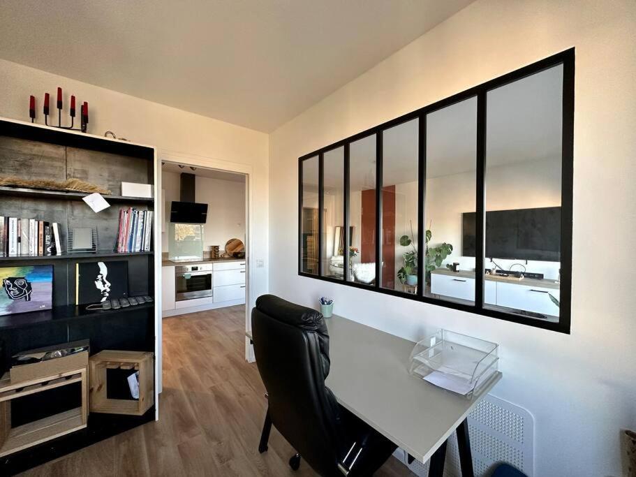 Lille Appart Cosy 68M2 Lumineux Avec Balcon - Garage Prive Extérieur photo